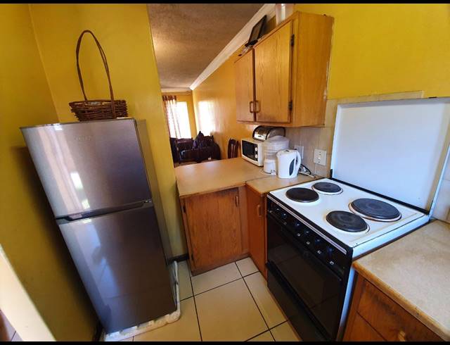 2 BEDROOM TOWNHOUSE SOLD IN THE ORCHARDS